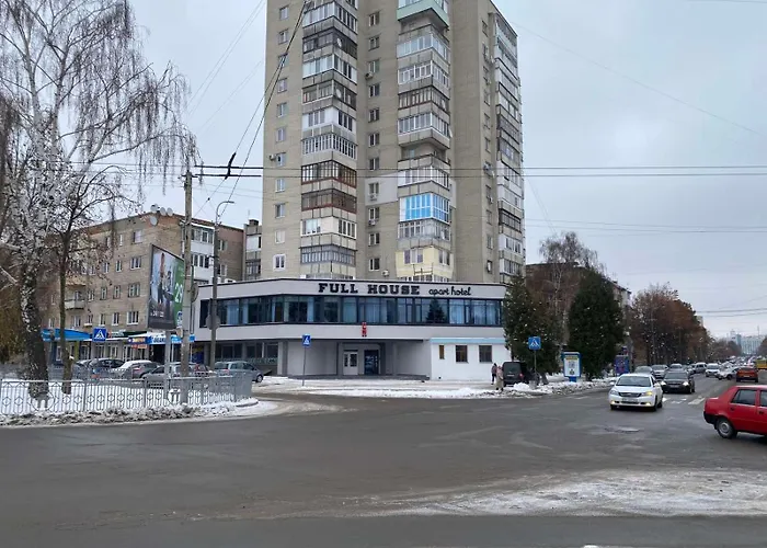 Full House ApartГотель